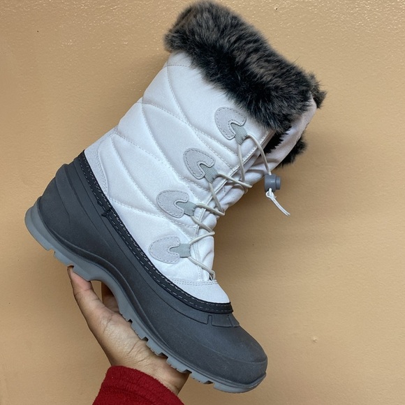 Kamik Momentum 3 Waterproof Insulated Vegan Friendly Snow Boots - Picture 13 of 16